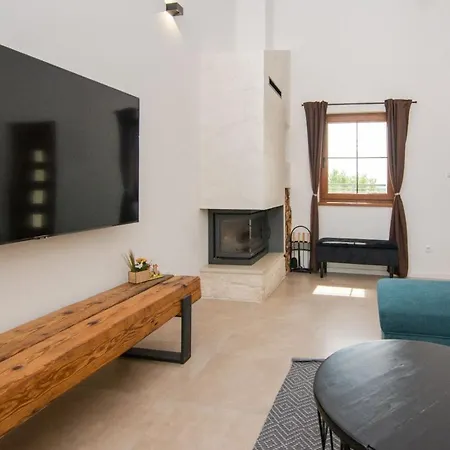 Charming Lucille Near National Park Krka *